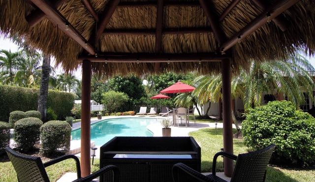 *New* Lake Ida Oasis | Hot Tub & Tiki Bar