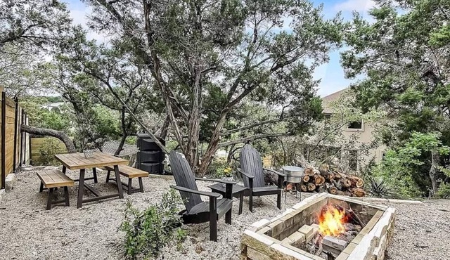 New Lake Travis Retreat Home . Mt View . 3 bd 3 ba