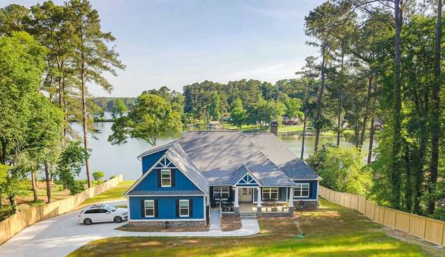 New Lakefront Home near metro Atlanta w/private dock and stunning views.