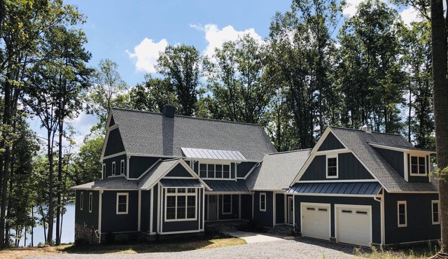 New Lakefront Lake Anna Home; Sleeps 19 in Beds; Two-Slip Boat Dock