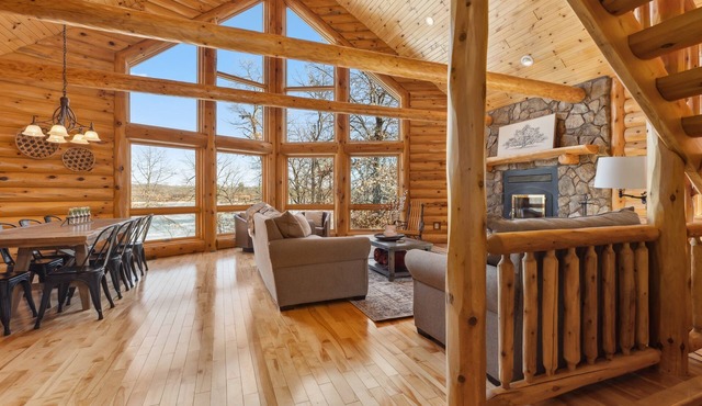 New Lakefront |Pontoon|GameRoom|Summer Fun Vibes