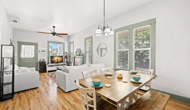 NEW! Lakeland Landing | Cute Bungalow by Downtown