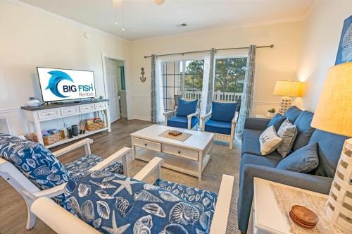 New,Large 2BR in Azalea Lakes, Pools,Hot Tubs,Nice