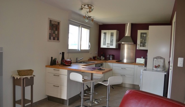 NEW LIGHT HOUSE NEAR SHOPS 3 KM BEACHES NEAR ST MALO DINAN