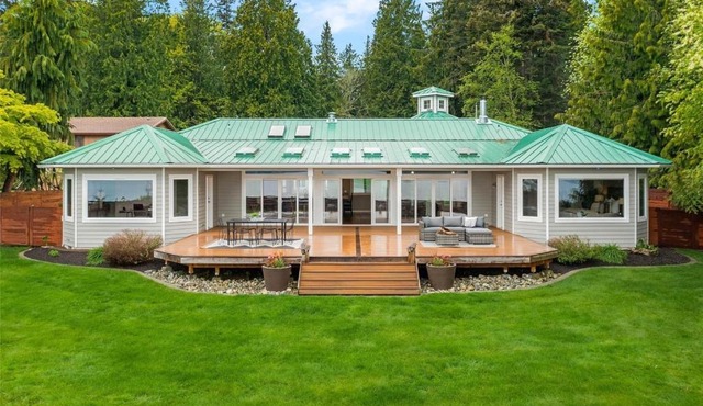 New Lighthouse Port Susan View House Camano