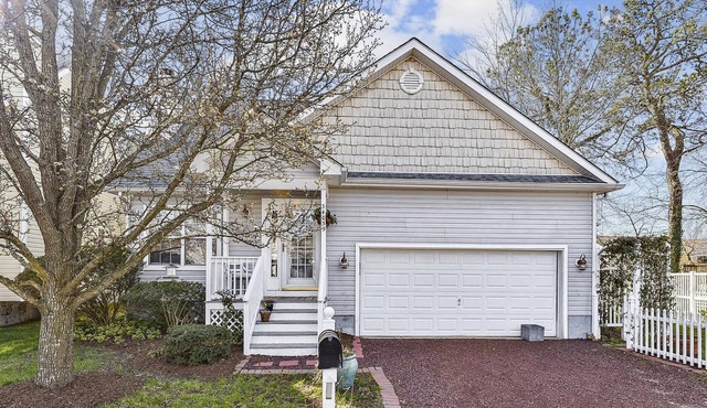 NEW LISTING 2023! Charming and pretty vacation home in a quiet residential community features 3 bedrooms plus a loft with 2 full and 1 half baths that is just perfect for a family beach getaway!