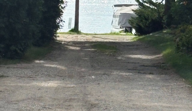 New listing! 3bedroom 2full bath cottage on Wamplers lake in Brooklyn, Mi.