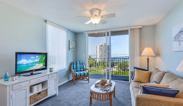 NEW LISTING! Beautiful Remodeled 7th Floor Paradise "Lovers Key Resort"