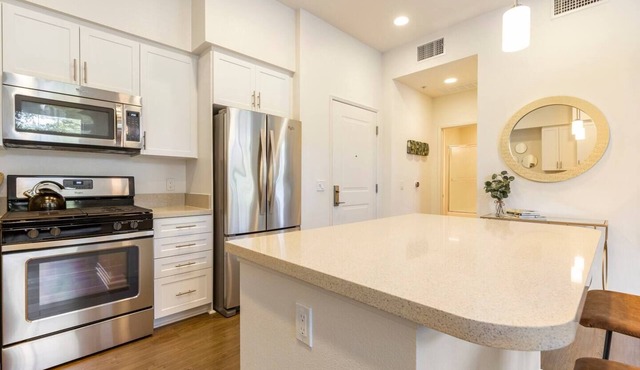 New Listing - Beautiful Resort Style Living! UPSCALE