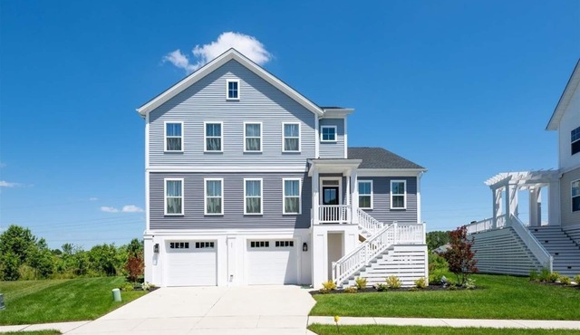 New Listing Bethany Beach 5BR, 4 Bath Luxury House in Tidal Walk - Just 1 Mile+