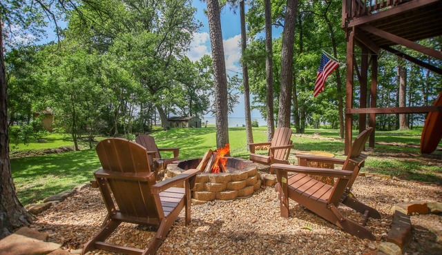 New Listing - Cape Royale Tree House w/Fire Pit – Direct Lake Access