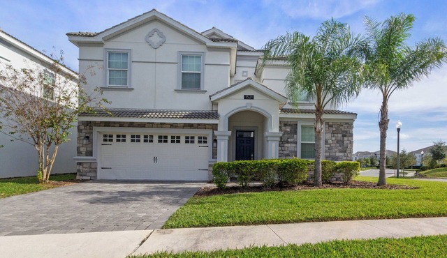 New Listing! Champions Gate Resort, 10mi to Disney & 21mi to Universal - FS377434