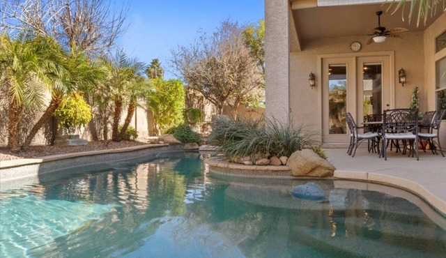 New Listing! Charming home in a Great Neighborhood