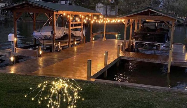 NEW LISTING ! Cozy and relaxing water front lake house with breath taking views