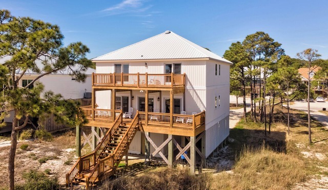 New Listing- Dauphin on the Gulf, Beachfront, 5/4.5, Pet Friendly, Sleeps 12