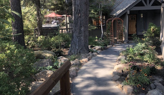 New Listing: Dollar Point (Tahoe City)- Remodeled, Hot Tub, Steam Shower