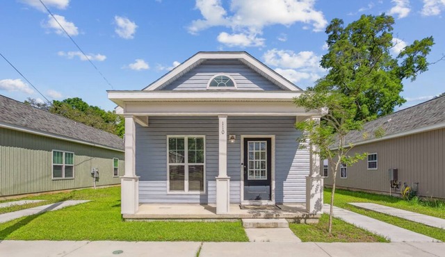 New Listing Downtown @ Casa Pensacola