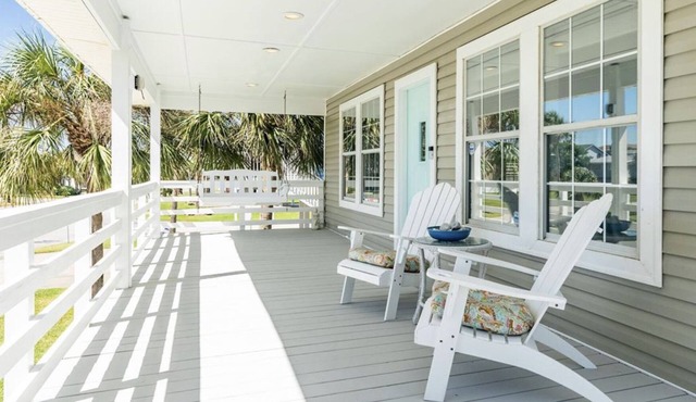 - New Listing - Family-Friendly Pirates Beach House Only Blocks from the Beach