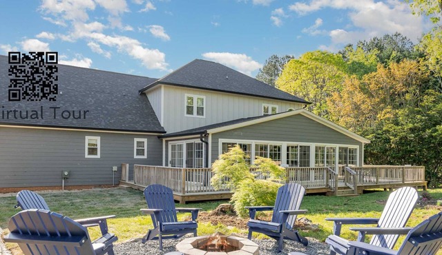New Listing! Game Room w/Bar~Fire Pit~King Suite