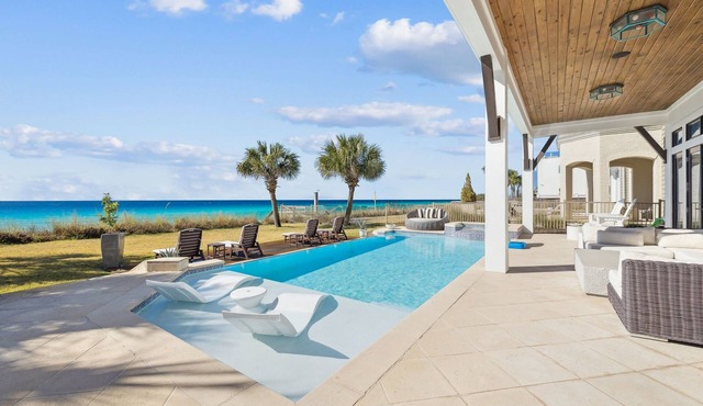 New Listing! Gulf front Luxury! Private Pool! Low-Speed Vehicle! 8 Bikes!