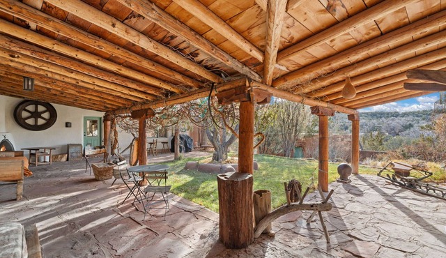 New Listing! Heart of Santa Fe | Mins to the Plaza & Hiking