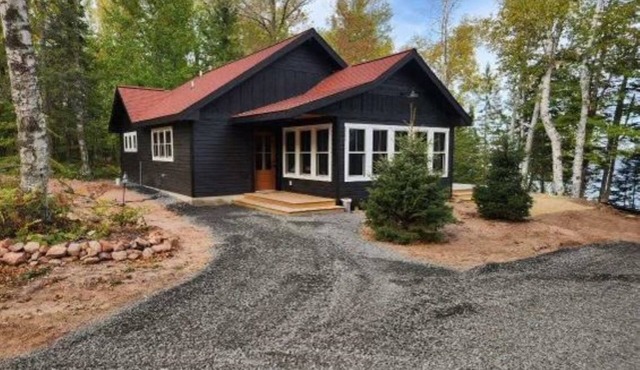 New Listing! Ripple View is available for guest stays on Lake Superior!
