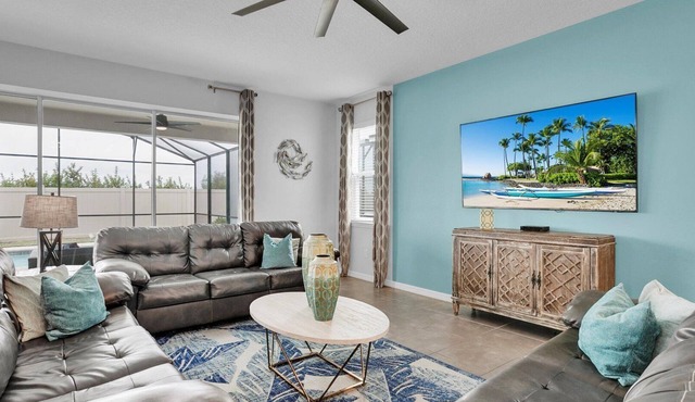 New Listing! Solara Resort, 8mi to Disney & 15mi to Universal - GRH575768