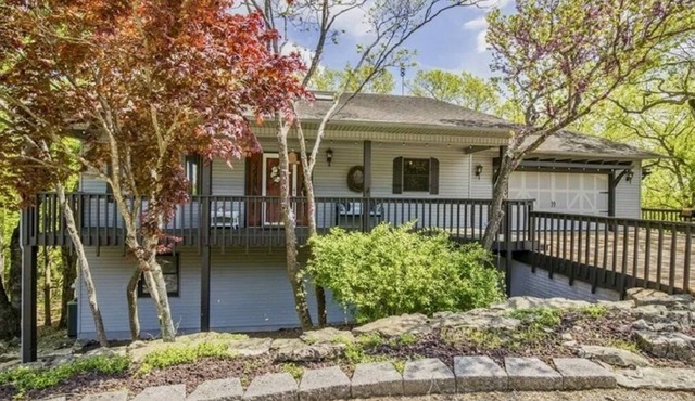 NEW LISTING SPECIAL! Large-Serene House w/Great Views.