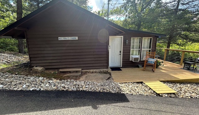 NEW LISTING:Spring River:Creek Cabin, Private Footage on South Fork Spring River