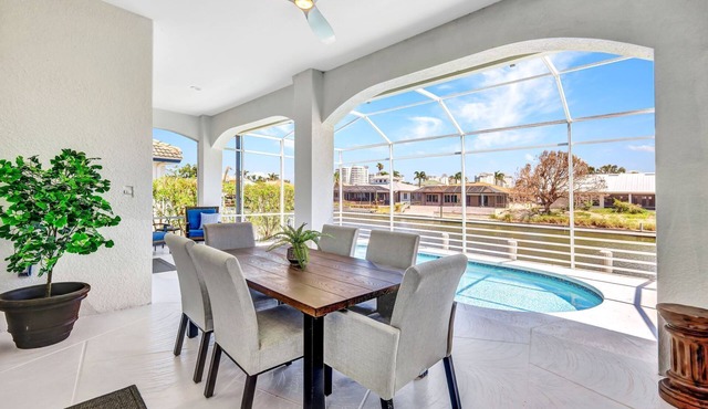 NEW LISTING Sunshine Retreat