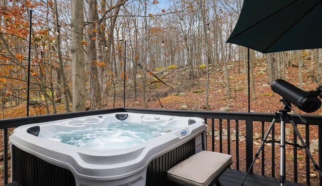 NEW Lodge HotTub.Game Room.Firepit.Theater.Hammocks