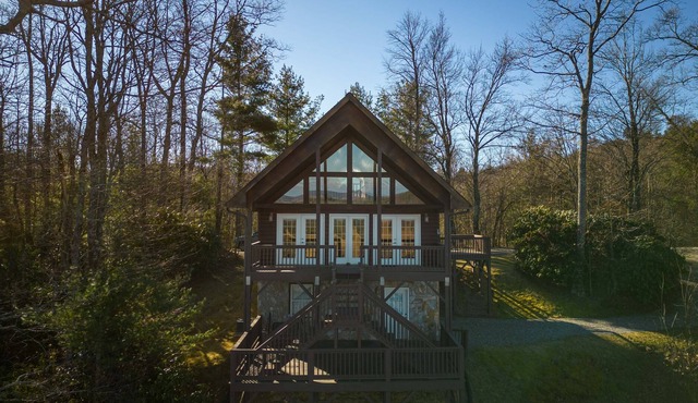 NEW! Log Cabin with Unbelievable Long Range Mountain Views!