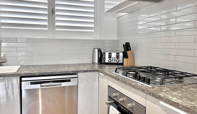 NEW! Long stay welcome. 2 Bedroom Boutique Home