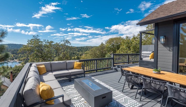 New! Lux Modern Farmhouse ~ Game Room ~ Hot Tub