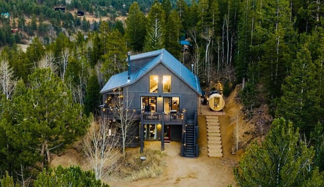 NEW Luxe Mtn Cabin | Hot Tub, Sauna, Stargaze Dome