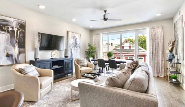 New Luxurious & Beautiful! - 2br/2ba w/Pool!