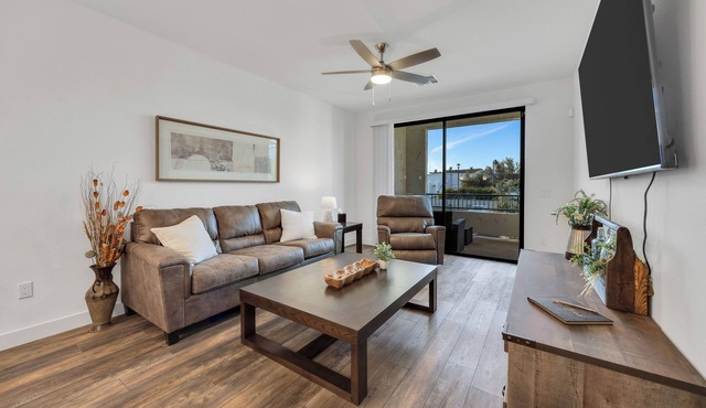 NEW! Luxurious, Beautiful Condo located in the heart of Chandler