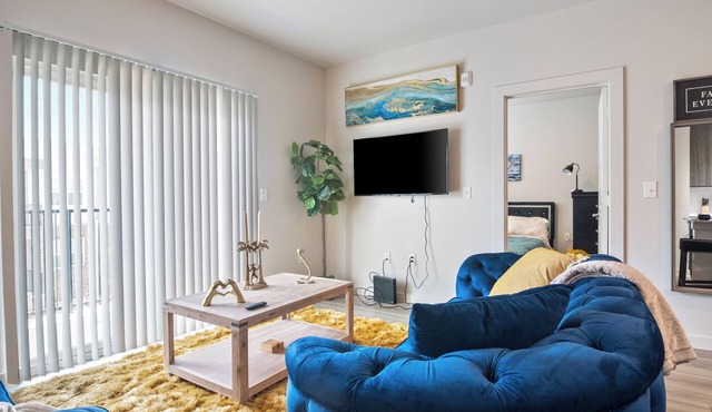 NEW Luxurious, Spacious 2 bd GATED community