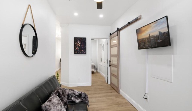 New Luxury 1BRM Apt with Private Patio by A.C.T.