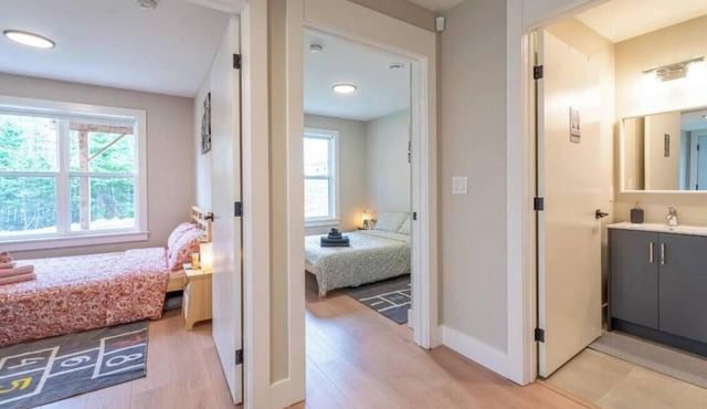 New Luxury 2BR, 1 BR, Living & Kitchen in Halifax