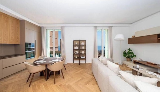 New Luxury 3-Rooms with Sea View