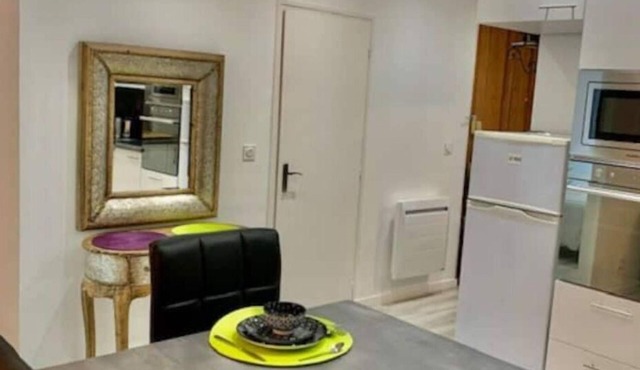 New Luxury Apartment in the Heart of Grenoble- Modern, Bright, Absolute Comfort!