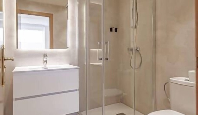 New Luxury Apartment Madrid Airport 107