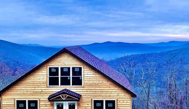 New Luxury Chalet
