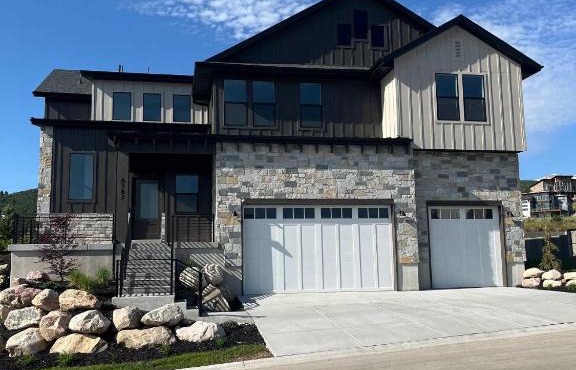 NEW Luxury Home super comfy By Snowbasin & Pow Mow