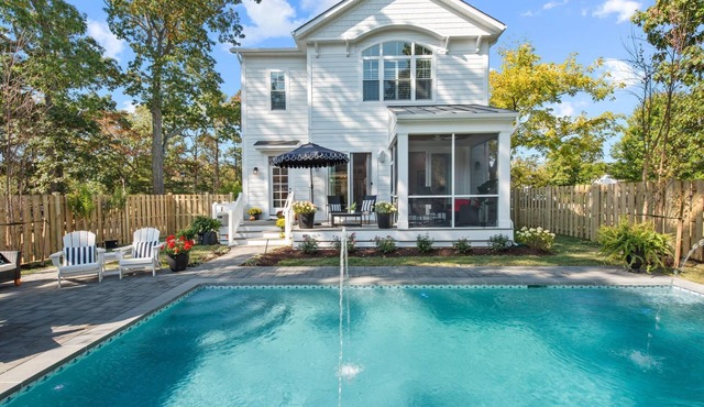 New Luxury Home w/Pool | Pet Friendly | Beach