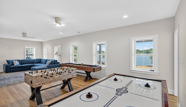 New Luxury Lake Anna Escape – 5BR, 4.5BA Waterfront Home with Scenic Lake Views