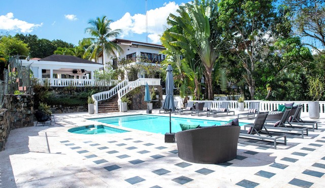 NEW - Luxury Villa Camila +Private Cook +Pool + BBQ