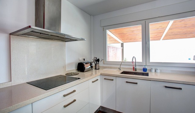 New luxury villa, first line of the Mediterranean and the Mar Menor.