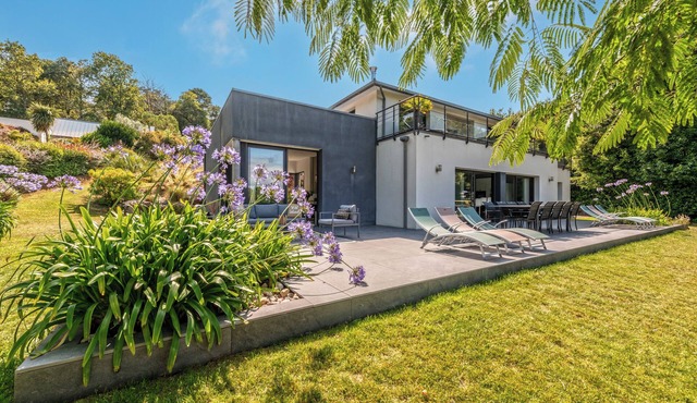 New luxury villa, sea view & thalassotherapy nearby